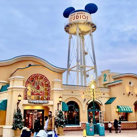 Apparemment Privatif 5km De Disneyland Paris Montry